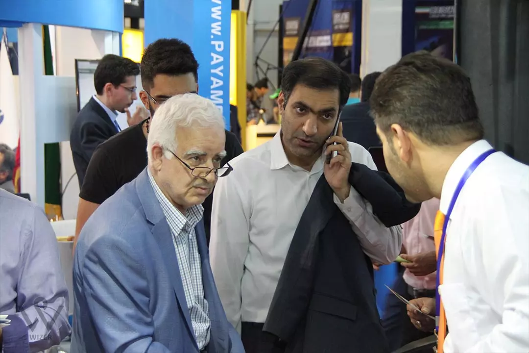 نمایشگاه الکامپ / کاوشکام / وایزر