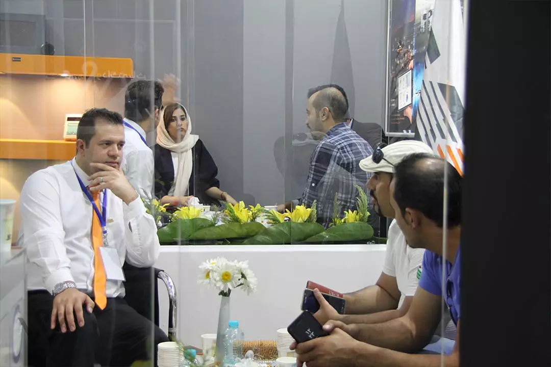 نمایشگاه الکامپ / کاوشکام / وایزر