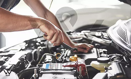 تعمیر و نگهداری ماشین با ردیاب خودرو