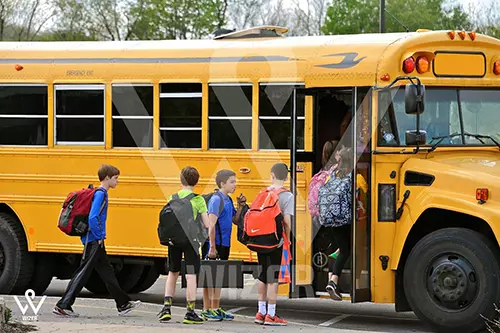 کاربرد ردیاب خودرو برای سرویس مدارس و دانشگاه ها