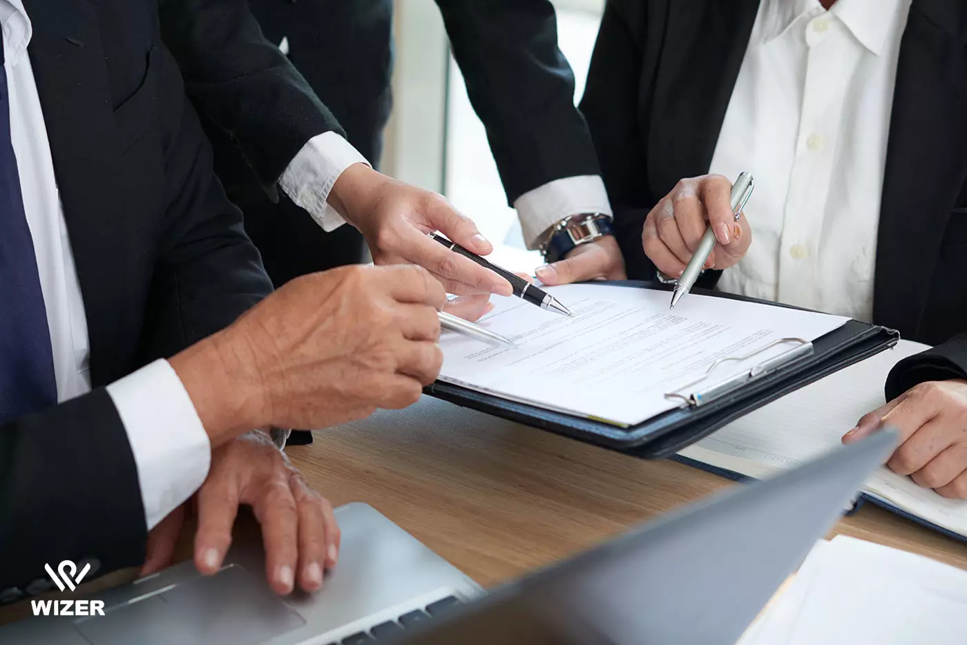 مواردی که در نوشتن قولنامه خودرو باید آن دقت کنیم