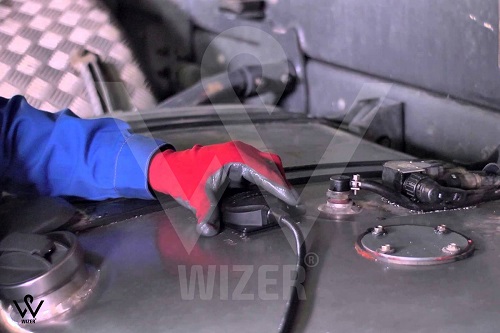 کاربرد سنسور سوخت در ردیاب خودرو