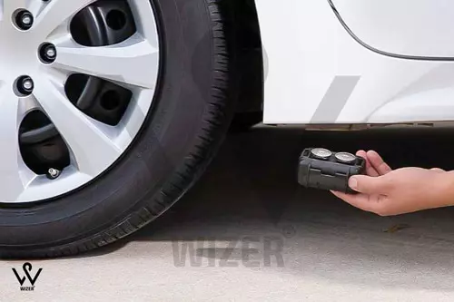 یک از انواع ردیاب برای خودروی ساینا