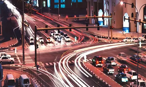 ردیاب خودرو برای کمکرسانی